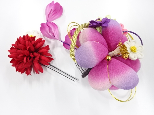 JAPANESE KIMONO / ANTIQUE HAIR ACCESSORY SET